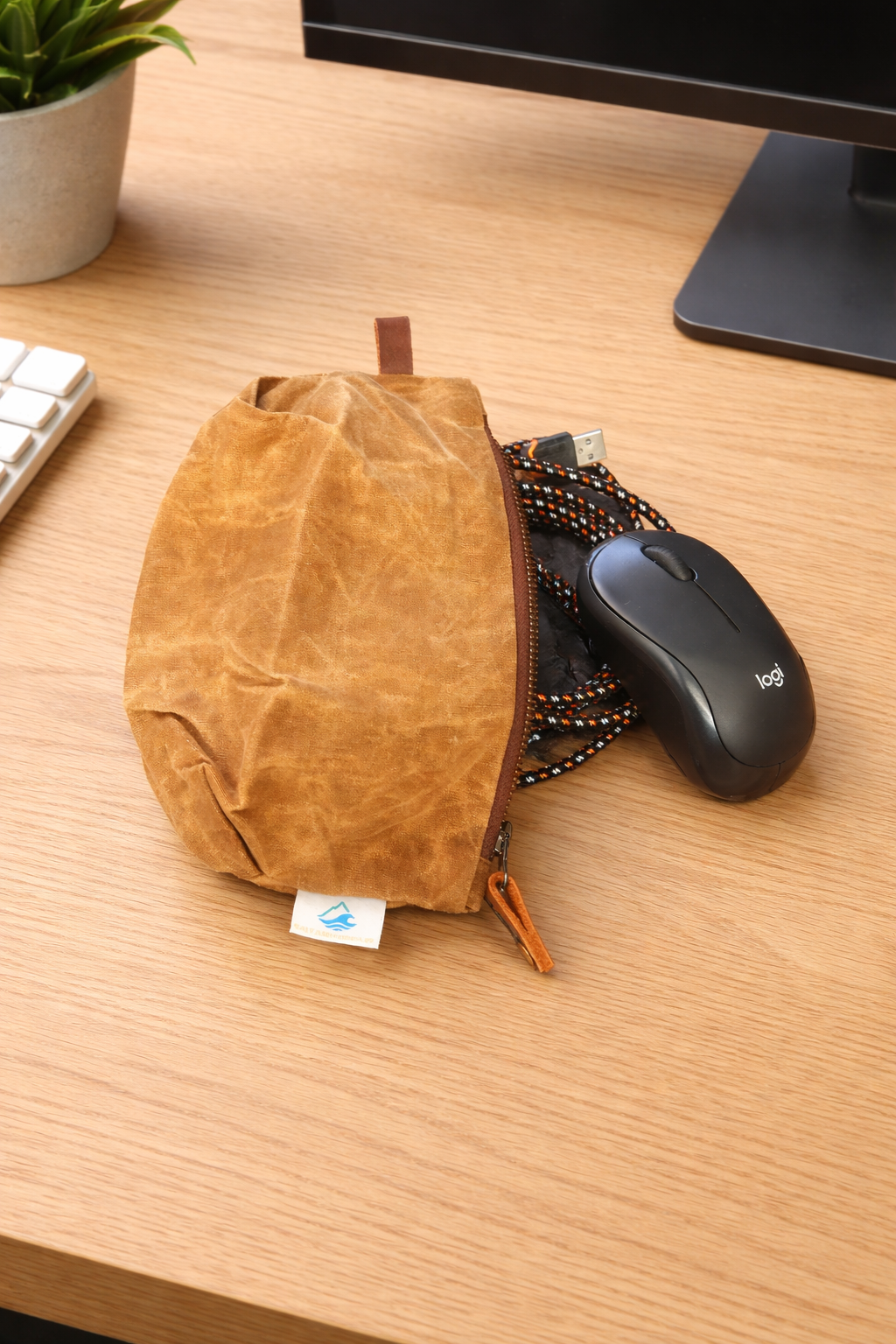 Vintage Oil Wax Storage Bag