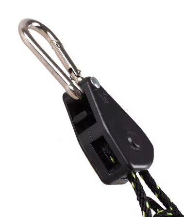 Pair of 1/8 Rope Ratchet Tie Downs with Carabiner Hooks-2.8m